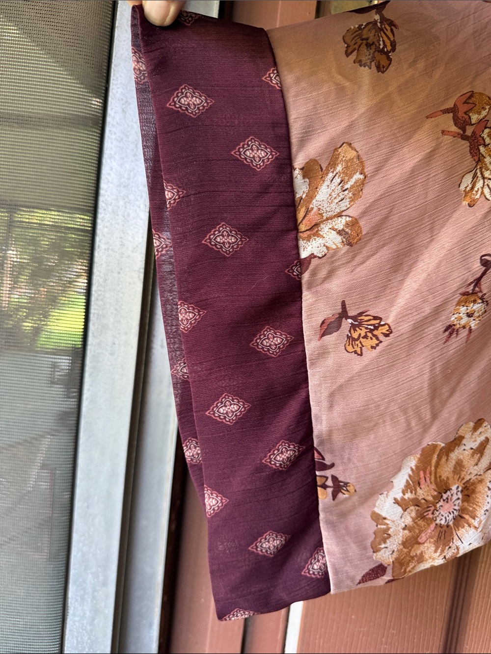 Floral Satin Kimono Duster in Blush and Burgundy - Picture 3 of 4
